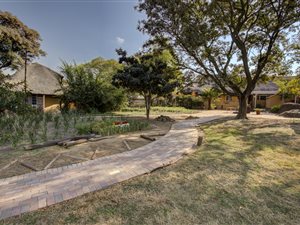 5.5 ha Farm in Blue Hills
