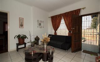 2 Bedroom House in Glenvarloch