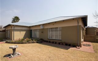 2 Bedroom House in Glenvarloch