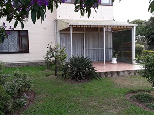 2 Bed Townhouse in Umtentweni