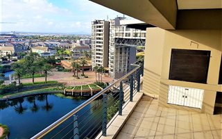 3 Bedroom Penthouse in Century City