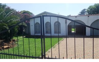 3 Bedroom House in Dal Fouche