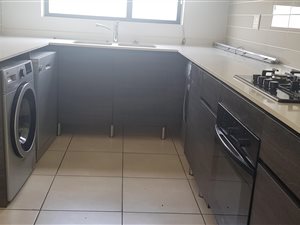 3 Bed Apartment in Modderfontein