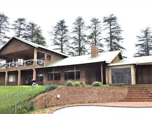 5.7 ha Smallholding in Merrivale