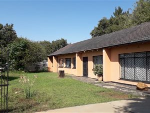 3 Bed House in General Alberts Park