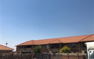 2 Bedroom Townhouse in Birchleigh