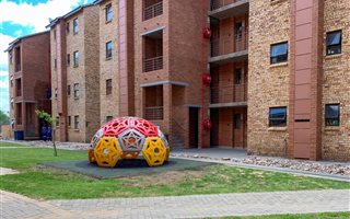 2 Bedroom Apartment in Philip Nel Park