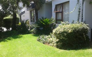 3 Bedroom Apartment in Lakefield