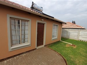 2 Bed House in Alberton