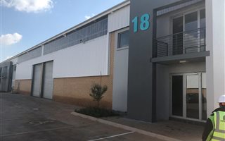 624 m² Industrial space in Pomona