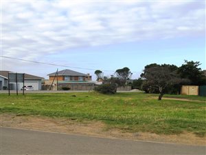 973 m² Land available in Sunrise on Sea