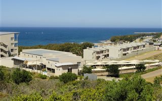 852 m² Land available in De Bakke