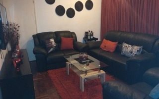 1 Bedroom Garden Cottage in Linden