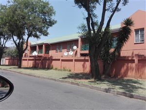 3 Bed Apartment in Boksburg Central