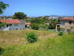 996 m² Land available in Lower Robberg