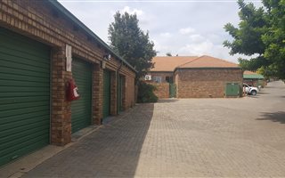 3 Bedroom Townhouse in Lyttelton Manor