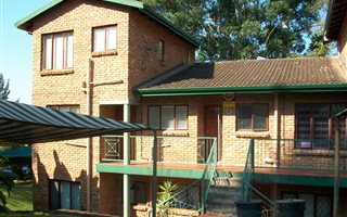 2 Bedroom Flat in Chase Valley