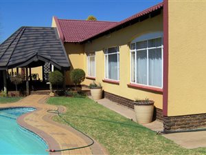 3 Bedroom House in Carletonville