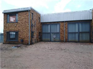 800 m² Industrial space in Stormill