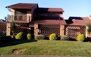3 Bedroom House in Mountain Rise