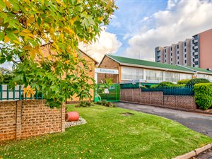 2 Bed Duplex in Rhodesfield