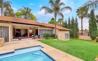 4 Bedroom House in Woodmead