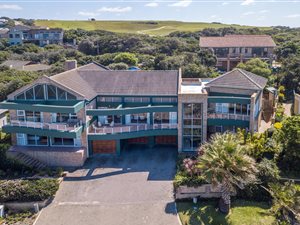 5 Bed House in West Bank