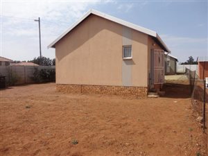 2 Bed House in Savanna City