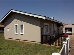 3 Bed House in Noycedale