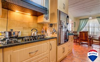 2 Bedroom Townhouse in Glen Marais