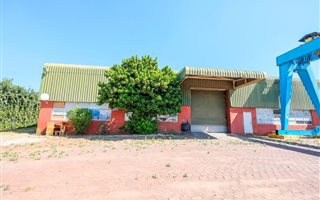 1525 m² Industrial space in Gateway Industrial Park