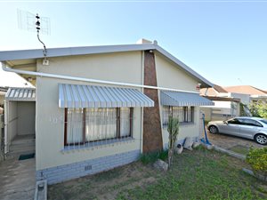 3 Bed House in Goodwood