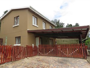 3 Bedroom House in Hornlee