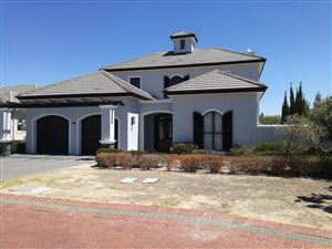 4 Bed House in Val de Vie