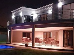 4 Bed House in Helderwyk Estate