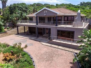 4 Bedroom House in Cintsa