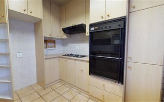 6 Bedroom House in Worcester West