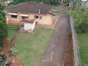 4 Bed House in Newlands West