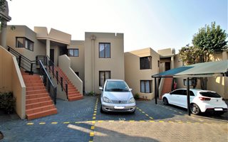 2 Bedroom Apartment in Glenvista