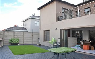 3 Bedroom House in Parklands North
