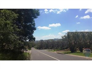 1017 m² Land available in Ashlea Gardens