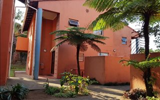 2 Bedroom Duplex in Arboretum