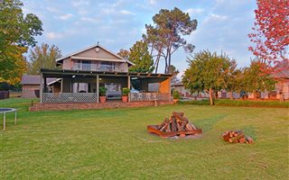 7 Bedroom House in Vanderbijlpark Central