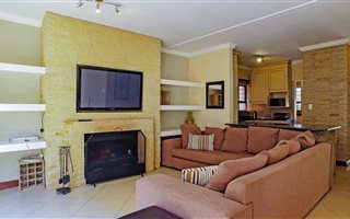 3 Bedroom House in Bryanston