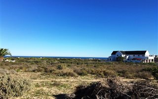 1716 m² Land available in Jacobsbaai