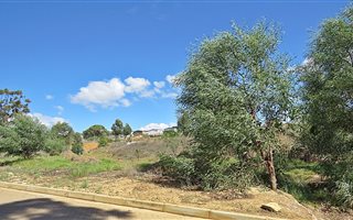 1580 m² Land available in Napier