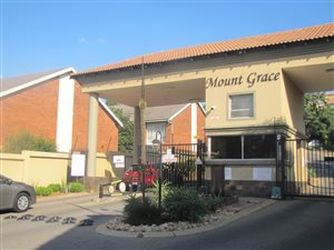 2 Bedroom Duplex in La Montagne