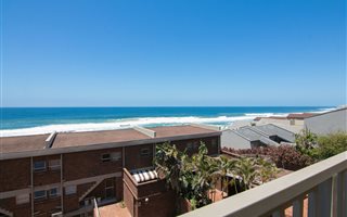 4 Bedroom Apartment in Shakas Rock