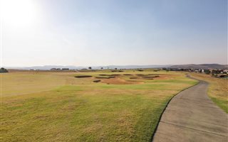 836 m² Land available in Copperleaf