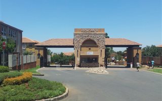 3 Bedroom Townhouse in Castleview